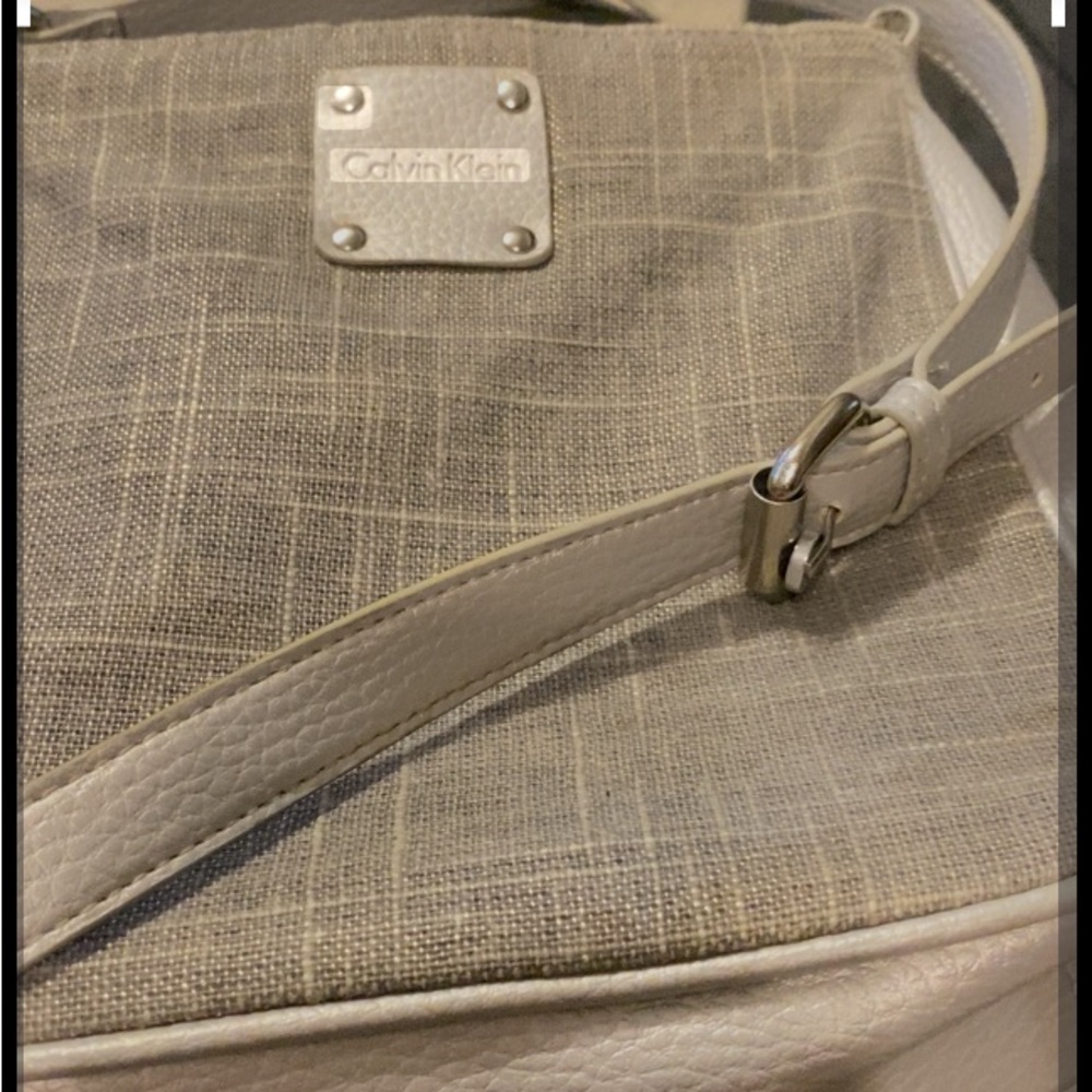 Calvin Klein Grey/silver Crossbody Bag